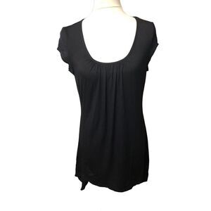 Meaneor black shark bite hem cap sleeve scoop neck soft tunic Size M